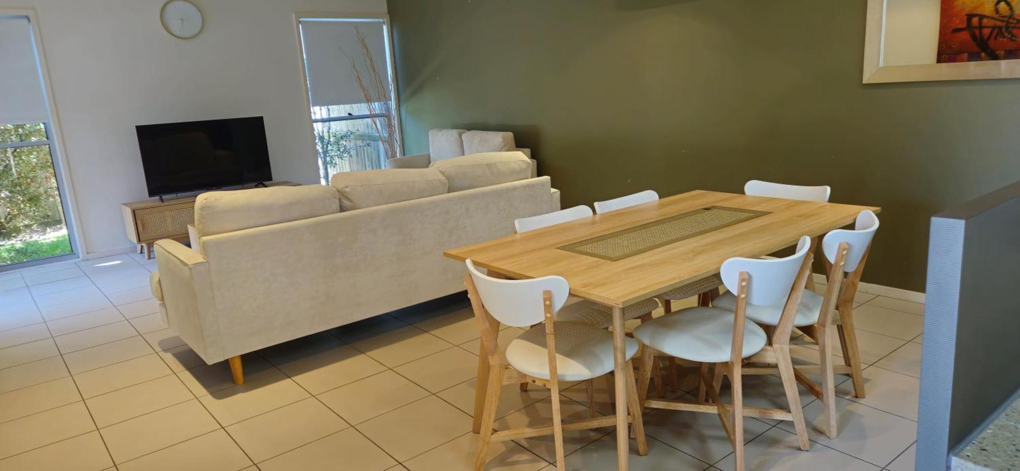 Quarterdecks Retreat Villa *